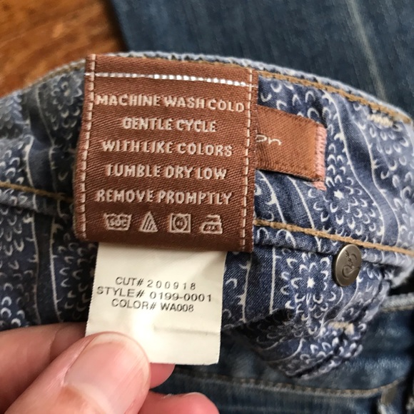 Paige Denim Laurel Canyon Low Rise Boot Cut Jeans - Picture 6 of 8